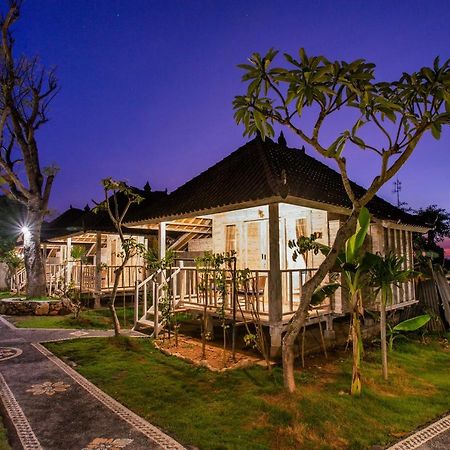 D'Coin Lembongan Hotel Exterior foto