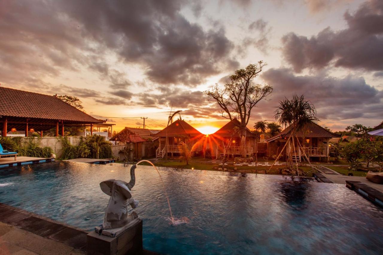 D'Coin Lembongan Hotel Exterior foto